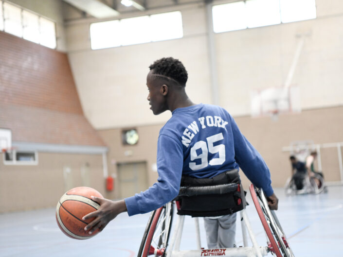 reportage photo Paris basket fauteuil