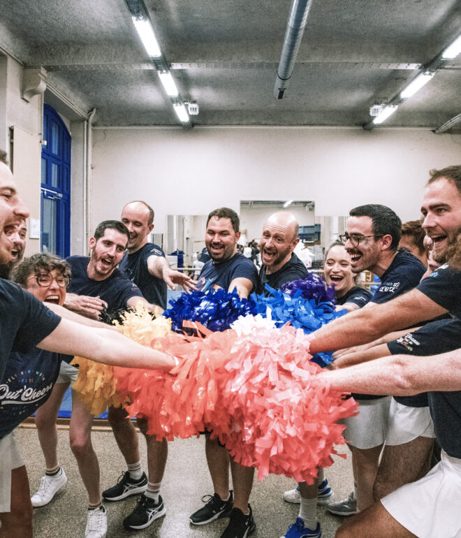 Reportage photo Paris association sportive cheerlearders LGBTQI+