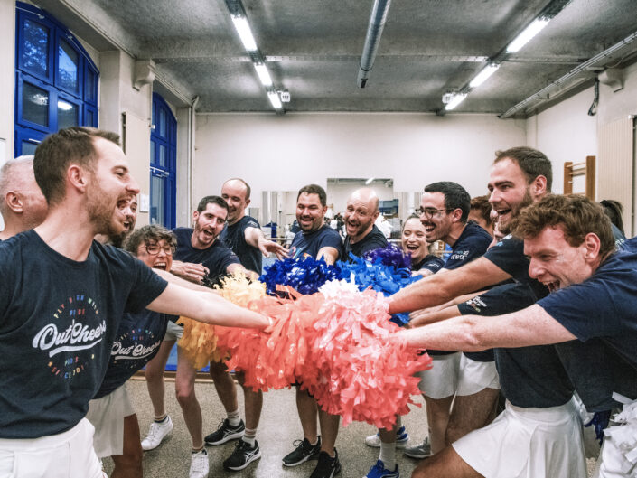 Reportage photo Paris association sportive cheerlearders LGBTQI+